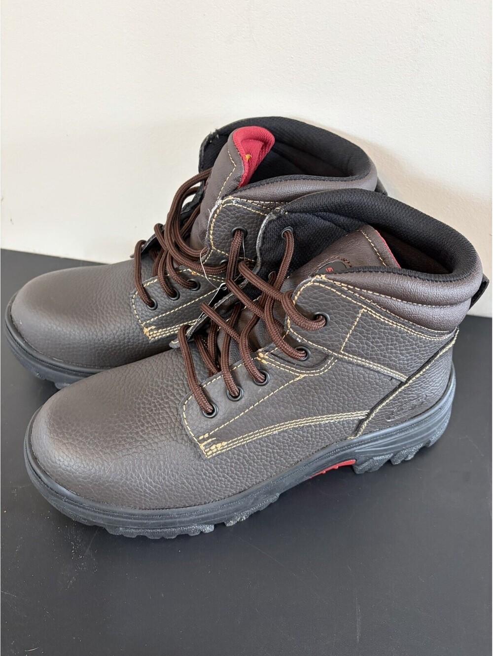 Skechers Work Boots Burgin-Congaree Mens Size 7 ( NEW)